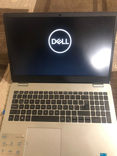 Laptop Dell Inspiron 15 3000 15.6 Pulgadas Full Hd 8 Gb Mem