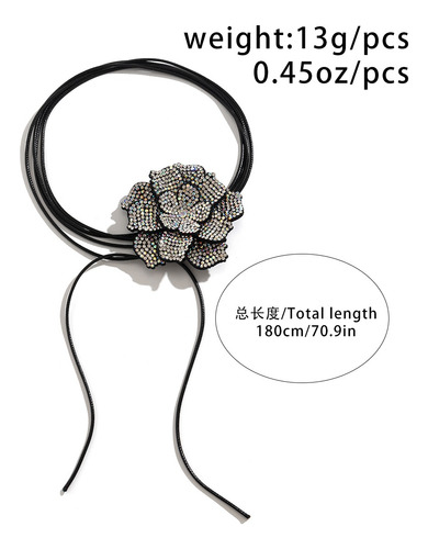 Collar De Cadena Larga Con Flores De Diamantes De Imitación
