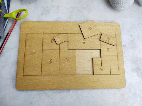 Imagen 3 de 4 de Juego Didactico De Madera Números 1 Al 10 Puzzle Montessori