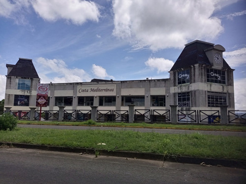 Imagen 2 de 4 de Local Comercial En El C C Costa Mediterránea. Villa Africana, Puerto Ordaz