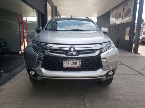 Imagen 7 de 15 de Mitsubishi Montero Es 2019