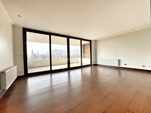 Departamento En Venta De 4 Dorm. En Lo Barnechea