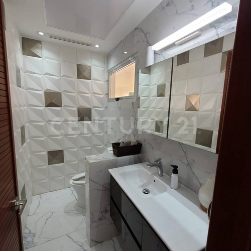 Residencia En Venta En Lagos Del Sol Cancún