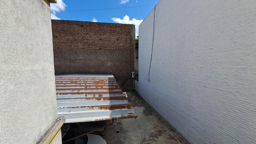 Departamento En Venta - 1 Dormitorio 1 Baño - Ramos Mejía