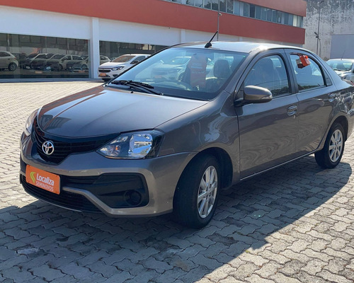 Imagem 3 de 9 de Toyota Etios 1.5 X Sedan 16v Flex 4p Automático