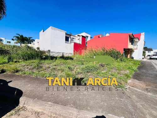 Vendo Lote De Terreno En Privado Fortín