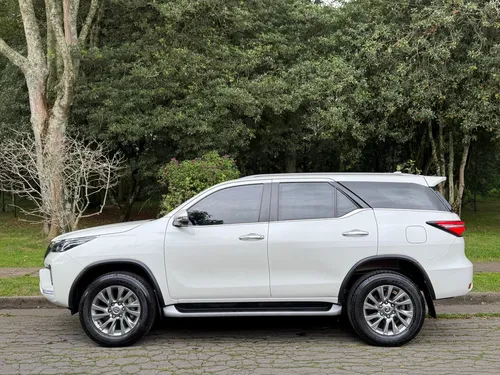 Toyota Fortuner 2.8l