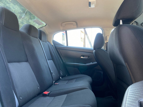 Nissan Sentra 2.0 Advance Cvt