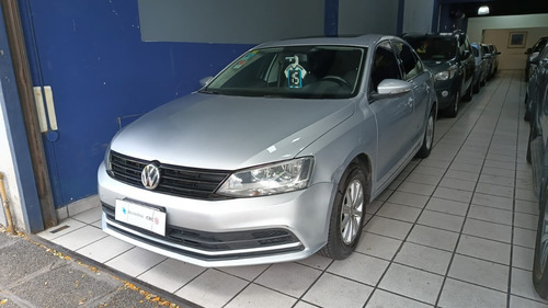 Volkswagen Vento 2.0 Advance 115cv