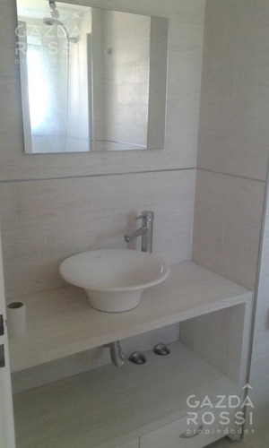 Imagen 3 de 11 de Excelente Duplex En Venta Con Cochera, La Vieja Estacion!