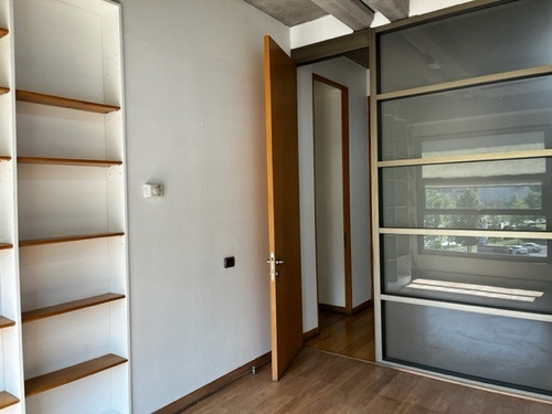 144m2 Habilitada Nororiente Semiamoblada Impecable