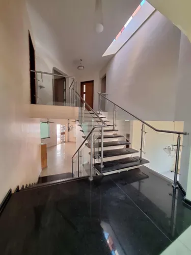 Casa En Venta En El Parral. Dl
