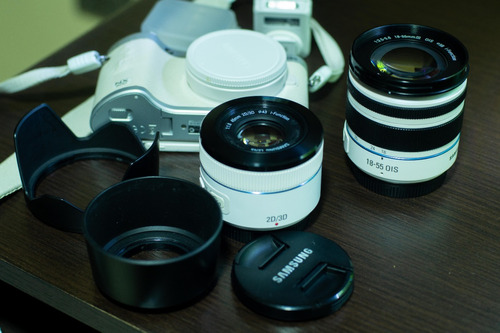 Camara Samsung Nx300 Con Lentes