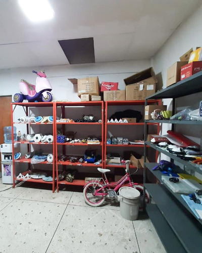 Imagen 7 de 8 de Venta Negocio Av. Bermúdez Maracay Aragua 0414-444.72.13