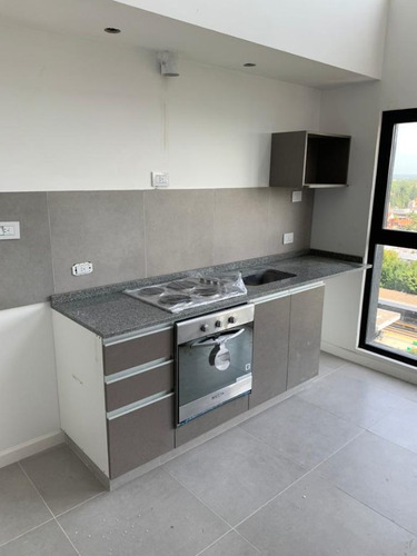 Imagen 4 de 12 de Departamento En Venta En Banfield Este