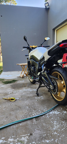 Vendo Yamaha Fz8 Muy Buenas Condiciones.