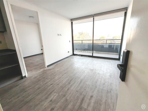 Departamento En Arriendo De 1 Dorm. En Providencia