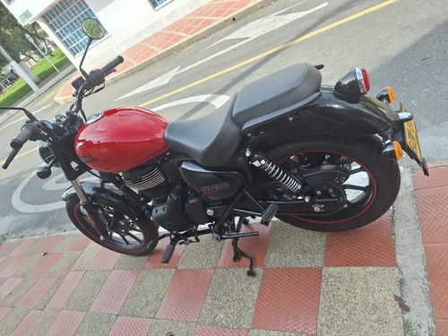 Royal Enfield Meteor 350, Como Nueva. Segundo Dueño