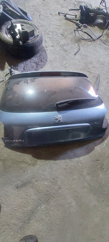 Compuerta Peugeot 206