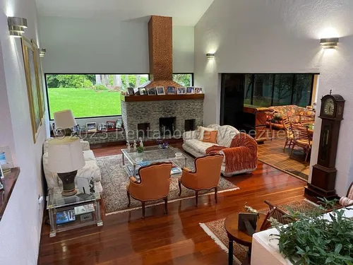 Casa En Venta La Lagunita Lp