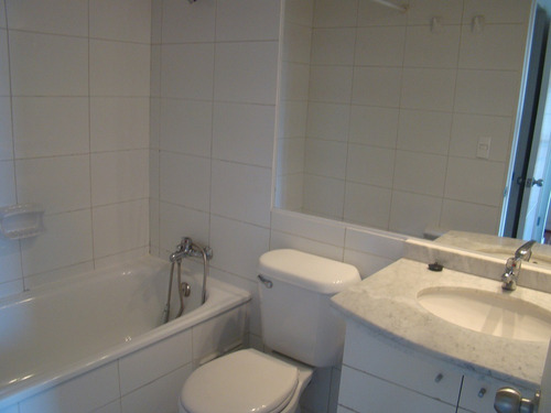 Se Vende Depto 2 Dormitorios 2 Baños Carmen 566