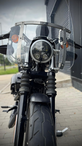 Harley Davidson Iron 883