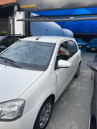 Toyota Etios 1.5 16v Xs 5p