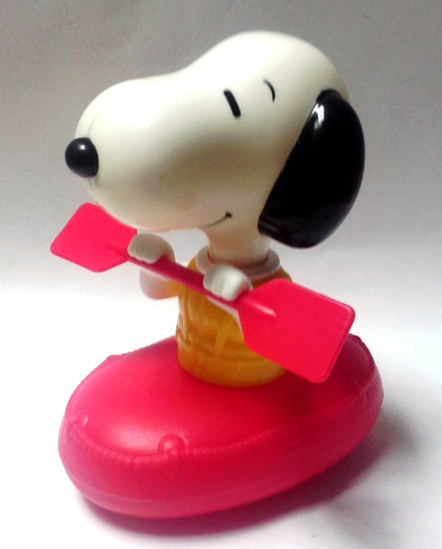 Coleccionable Juguete Mcdonald's 2000 Snoopy Remero En Bote