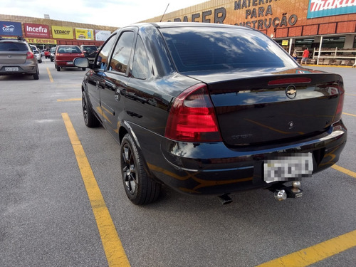 Chevrolet Corsa Sedan 2011 1.4 Premium Econoflex 4p