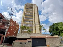 Comprar %% Raiza Suarez Vende Increíble Apartamento En El Centro De La Ciudad De Barquisimeto 2 5 1 7 5 9 2 Dispone De 3 Habitaciones 3 Baños Con Todos Los Servicios Básicos Operativos                        