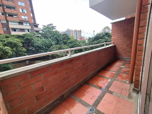 Apartamento En Arriendo En Calasanz. Cod A17347