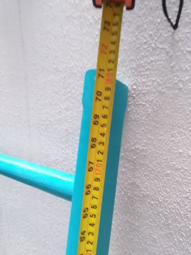 Escalera De Madera 1.8 M (usada) Turquesa (Usado)