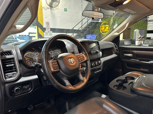 Ram 3500 Caja Seca