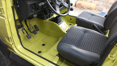 Imagen 10 de 12 de Suzuki Maruti Gypsy