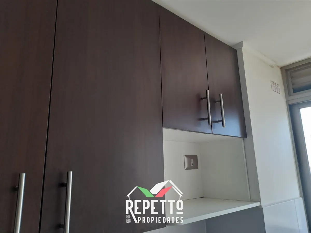 Imagen 4 de 11 de Departamento En Venta De 2 Dorm. En Valparaíso