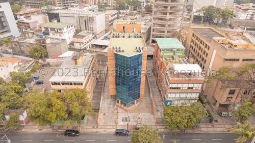 Las Mercedes. Oficina En Venta. Mls 23-24872. Caracas. Baruta