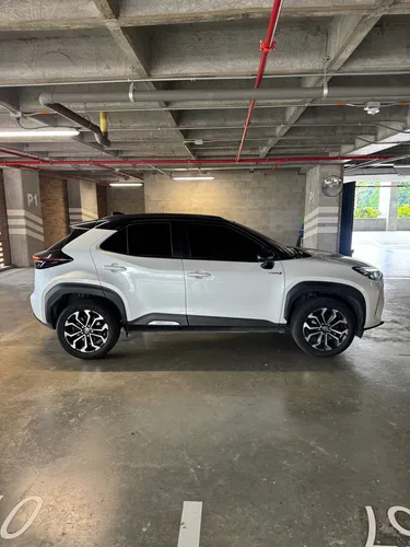 Toyota Yaris Cross Full Version