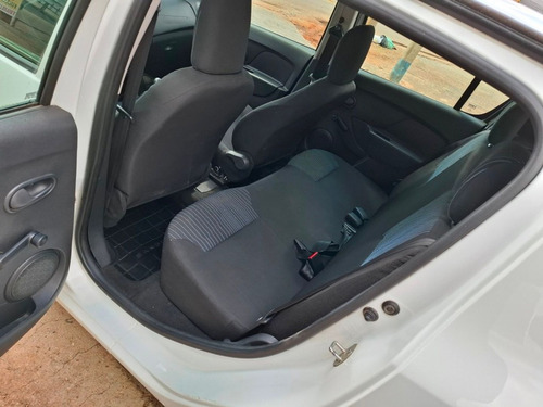 Renault Sandero 1.0 12V SCE FLEX AUTHENTIQUE MANUAL