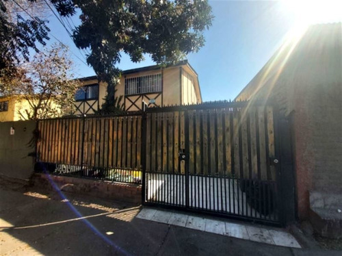 Imagen 2 de 14 de Casa En Venta De 2 Dorm. En Puente Alto