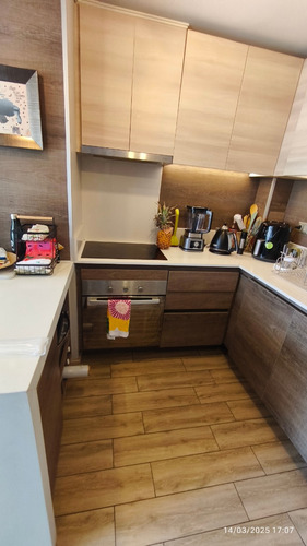 Excelente Dpto. De 2 Dorm. 2 Baños A Pasos Metro Irarrazaval