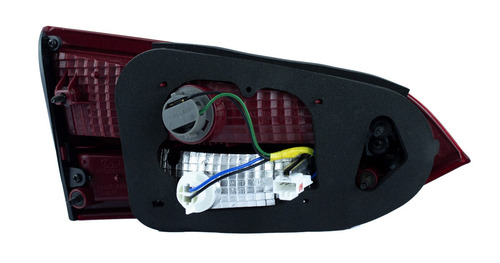 Imagen 2 de 4 de Farol Trasero Interior Derecho Hyundai Santa Fe 2013-2015