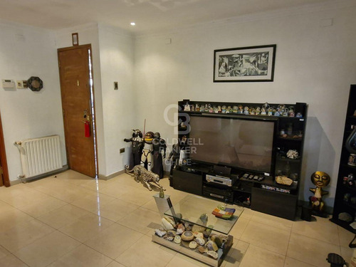 Casa En Ñuñoa Con 3 Dormitorios Y Gran Conectividad