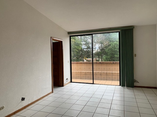 Imagen 13 de 14 de Venta Casa Tipo Town House En Residencial La Montaña Zona 16