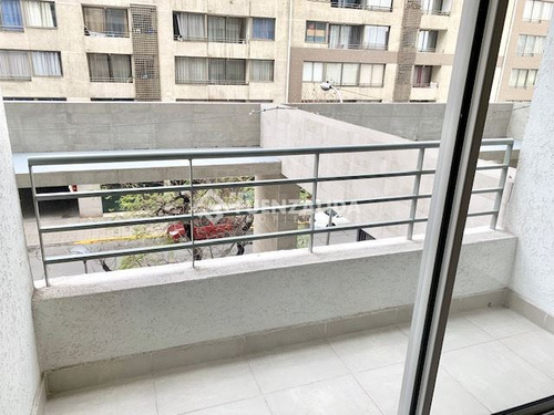 Vendo Depto, 2 Dorm. En Santiago Centro Piscina, Gimnasio,