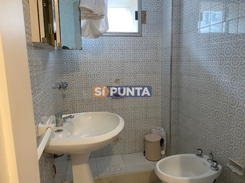 Imagen 16 de 25 de Península, Edificio Caleta