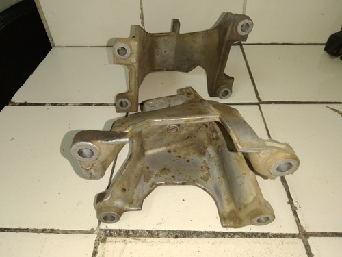 Soporte O Bases Del Motor De Vitara Suzuki J3 2008