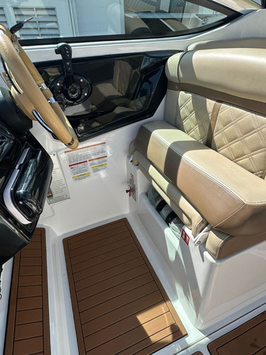 Lancha Focker 255 Gto Ano 2022 Com Mercruiser 260hp Carreta