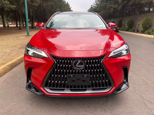 Seminueva!! Nx350 Hibrida 20km/l. Awd Rojo