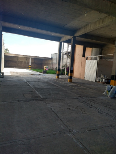 Imagen 2 de 14 de Oficinas/bodega En Renta En Tultitlan