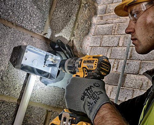 Rotomartillo Atornillador 20v Powerstack Dewalt Dcd796e1-b3
